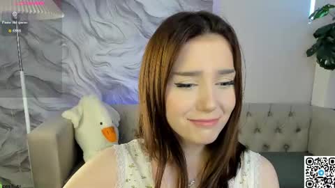 Luna online show from 08/04/26, 02:59