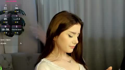 Luna online show from 08/09/26, 03:08