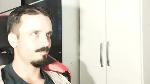 Snapshot of lookaz4010 chatting on 12/16/24, 12:38 Lucas online show from 12/16/24, 12:38