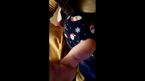 Snapshot of looking4bush chatting on 12/22/25, 01:57 looking4bush online show from 12/22/25, 01:57