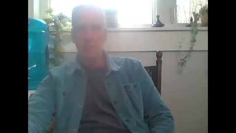 lookingforanopening online show from 12/15/25, 05:06