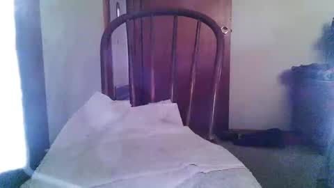Snapshot of lookingforcougars500 chatting on 09/13/25, 03:56 lookingforcougars500 online show from 09/13/25, 03:56