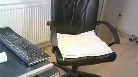 Lookingforx666 online show from 10/20/25, 06:58