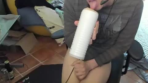 loomie online show from 07/02/26, 05:19