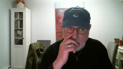 Snapshot of loop102 chatting on 10/05/25, 05:39 loop102 online show from 10/05/25, 05:39