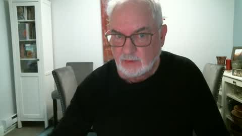 Snapshot of loop102 chatting on 10/05/25, 07:01 loop102 online show from 10/05/25, 07:01