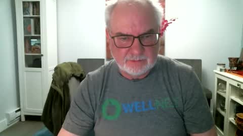 Snapshot of loop102 chatting on 05/02/26, 04:23 loop102 online show from 05/02/26, 04:23