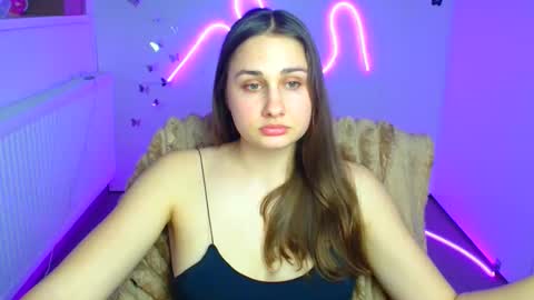 Lora online show from 03/13/26, 07:09