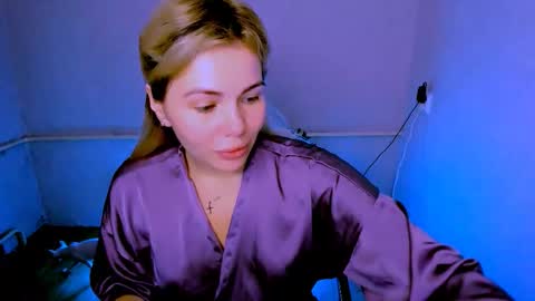 Lora online show from 03/18/26, 02:58