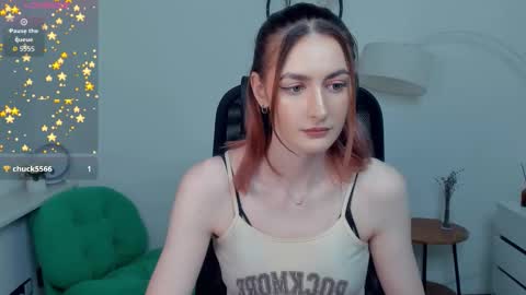 Lora online show from 12/04/25, 10:35