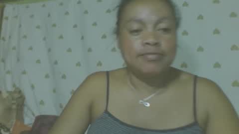 LorahVane online show from 05/11/26, 12:11