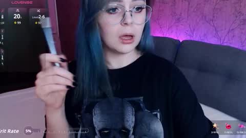 Snapshot of loramoonnn chatting on 09/09/25, 12:21 Lora online show from 09/09/25, 12:21