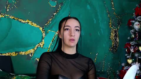 Snapshot of lorawarnner chatting on 12/16/24, 05:11 Miss online show from 12/16/24, 05:11