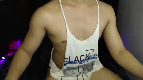 Snapshot of lord_of_cum69 chatting on 04/22/26, 01:12 Macky online show from 04/22/26, 01:12