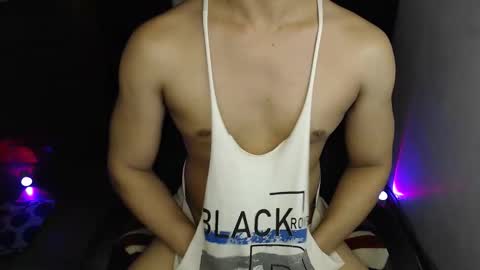 Snapshot of lord_of_cum69 chatting on 04/24/26, 03:53 Macky online show from 04/24/26, 03:53