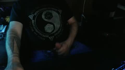 Snapshot of lord_taser chatting on 10/23/25, 04:12 lord_taser online show from 10/23/25, 04:12
