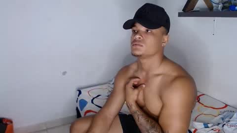 Dominic online show from 11/11/25, 07:03