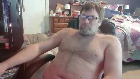 Snapshot of lordimaran chatting on 02/13/25, 06:16 lordimarans room online show from 02/13/25, 06:16