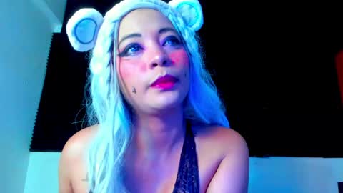 Lore Depp online show from 05/19/26, 09:43