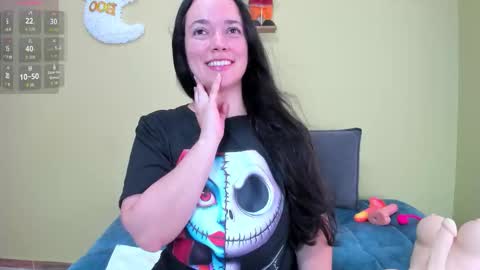 Loren Grey online show from 10/04/25, 06:17