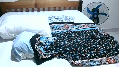 loreen online show from 12/03/25, 08:07