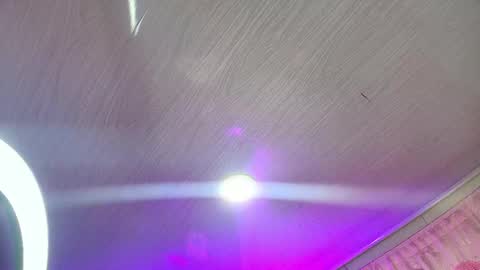 Loren online show from 03/01/25, 01:32