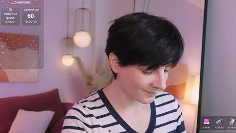 Loren online show from 03/25/26, 05:57