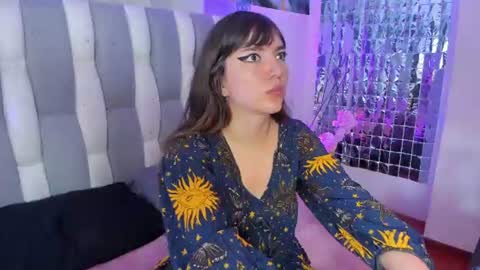 Loren   online show from 06/19/26, 11:58