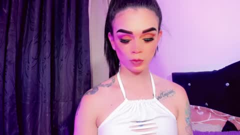 lesly lorena online show from 09/11/25, 11:16