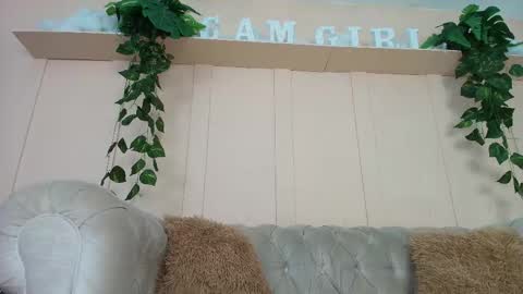 Snapshot of lorena_rubio chatting on 10/18/25, 12:06 lorena_rubio online show from 10/18/25, 12:06