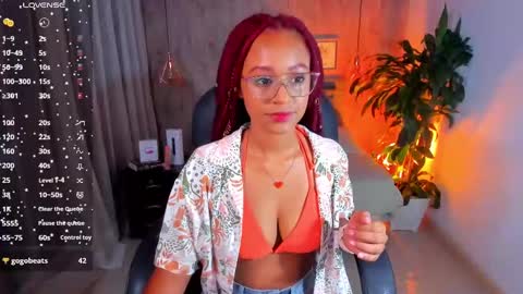 Snapshot of lorena_vieira_ chatting on 12/08/24, 12:51 Lorena Vieira online show from 12/08/24, 12:51