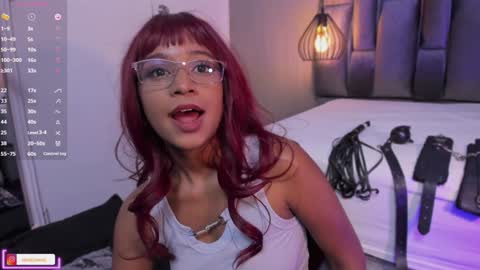 Snapshot of lorena_vieira_ chatting on 02/03/25, 10:11 Lorena Vieira online show from 02/03/25, 10:11