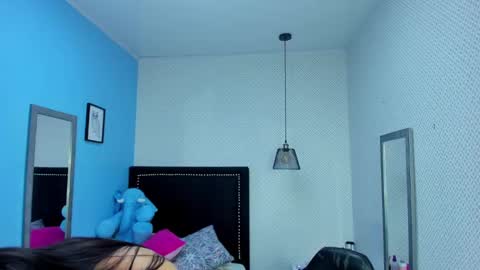 lorenadavies online show from 02/07/25, 12:39