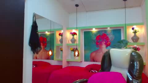 lore online show from 11/25/25, 02:33