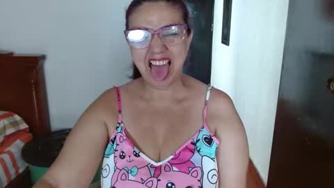 Snapshot of lorenatits chatting on 01/28/25, 03:35 Lorena.. online show from 01/28/25, 03:35