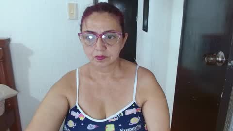 Snapshot of lorenatits chatting on 02/14/25, 03:05 Lorena.. online show from 02/14/25, 03:05