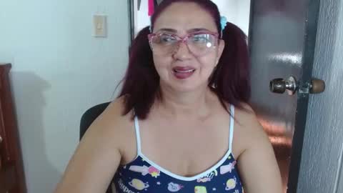 Snapshot of lorenatits chatting on 03/10/25, 07:18 Lorena.. online show from 03/10/25, 07:18
