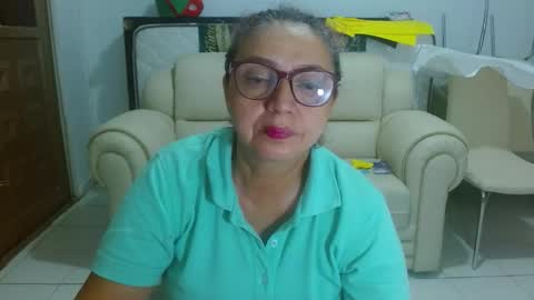 Snapshot of lorenatits chatting on 10/23/25, 02:55 Lorena.. online show from 10/23/25, 02:55