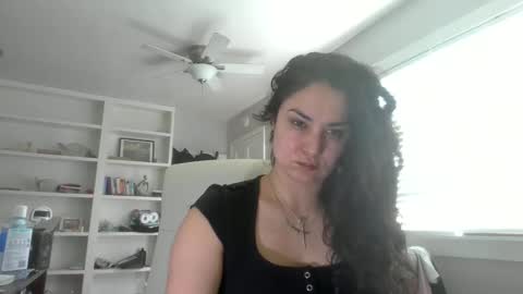 Snapshot of lorenlovely chatting on 11/24/25, 06:18 lorenlovely online show from 11/24/25, 06:18