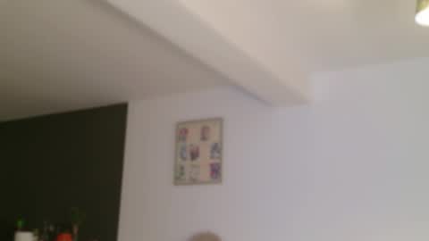 Amelia online show from 10/11/25, 07:01