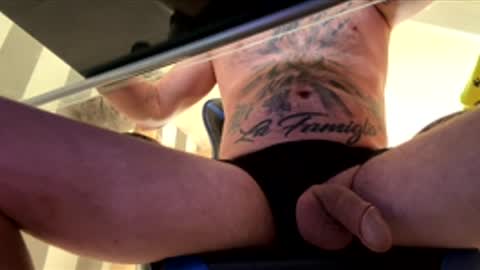 lorenzgutmann310 online show from 12/01/25, 08:08