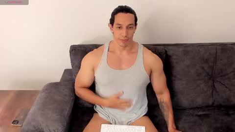 Snapshot of lorenzo_ferrec chatting on 07/23/26, 11:35 Lorenzo F online show from 07/23/26, 11:35