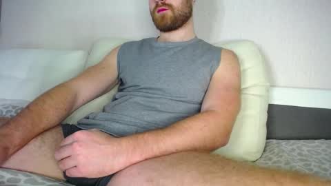 Snapshot of lorenzolux chatting on 02/13/25, 05:01 Lorenz online show from 02/13/25, 05:01