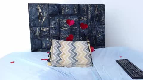 Snapshot of loretahorny chatting on 02/15/25, 08:11 loretahorny online show from 02/15/25, 08:11