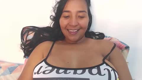 Loretta Gmez online show from 10/19/25, 12:55