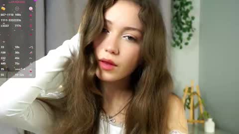 Snapshot of loriamarzinske chatting on 10/16/25, 10:11 Naomi online show from 10/16/25, 10:11