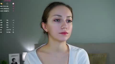 Snapshot of loriamarzinske chatting on 12/03/25, 09:02 Naomi online show from 12/03/25, 09:02