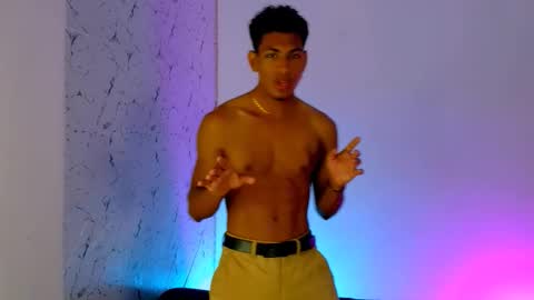 Lorian Vikel  online show from 03/14/26, 04:29