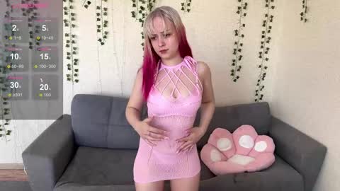 Snapshot of lorilorilorilori chatting on 09/21/25, 07:10 lorilorilorilori online show from 09/21/25, 07:10