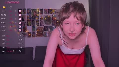 Snapshot of lorilorilorilori chatting on 11/26/25, 07:53 lorilorilorilori online show from 11/26/25, 07:53